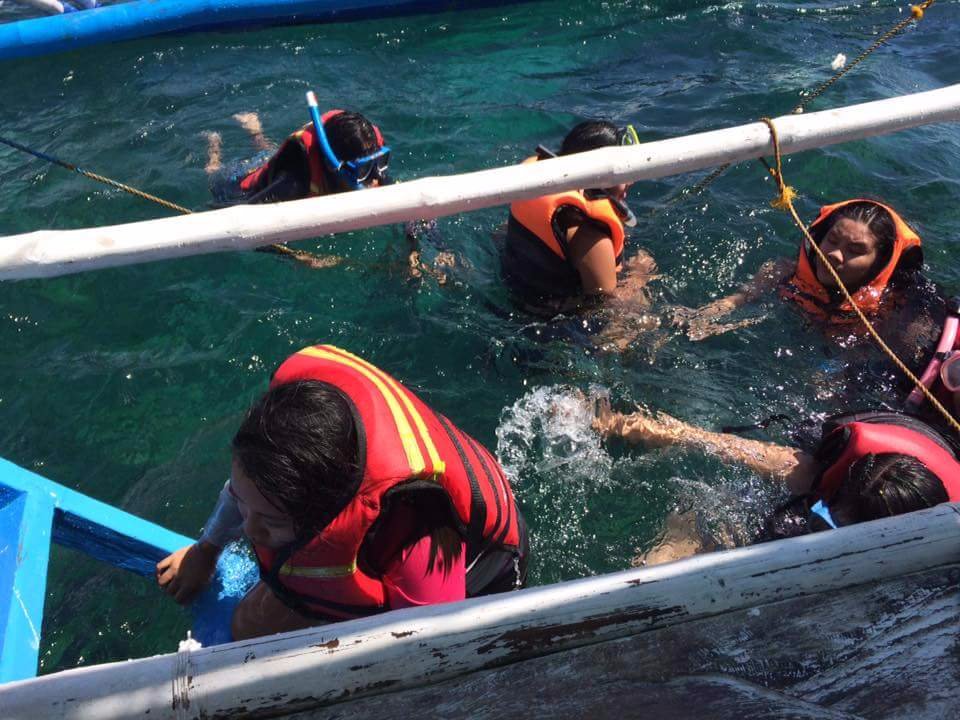 Snorkeling with friends