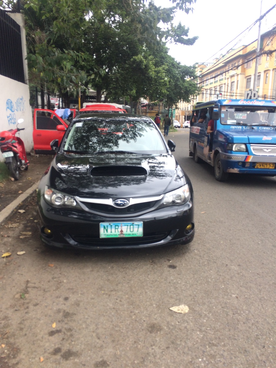 CAR PARKING ON THE ROAD