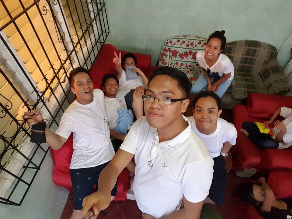 COUSINS