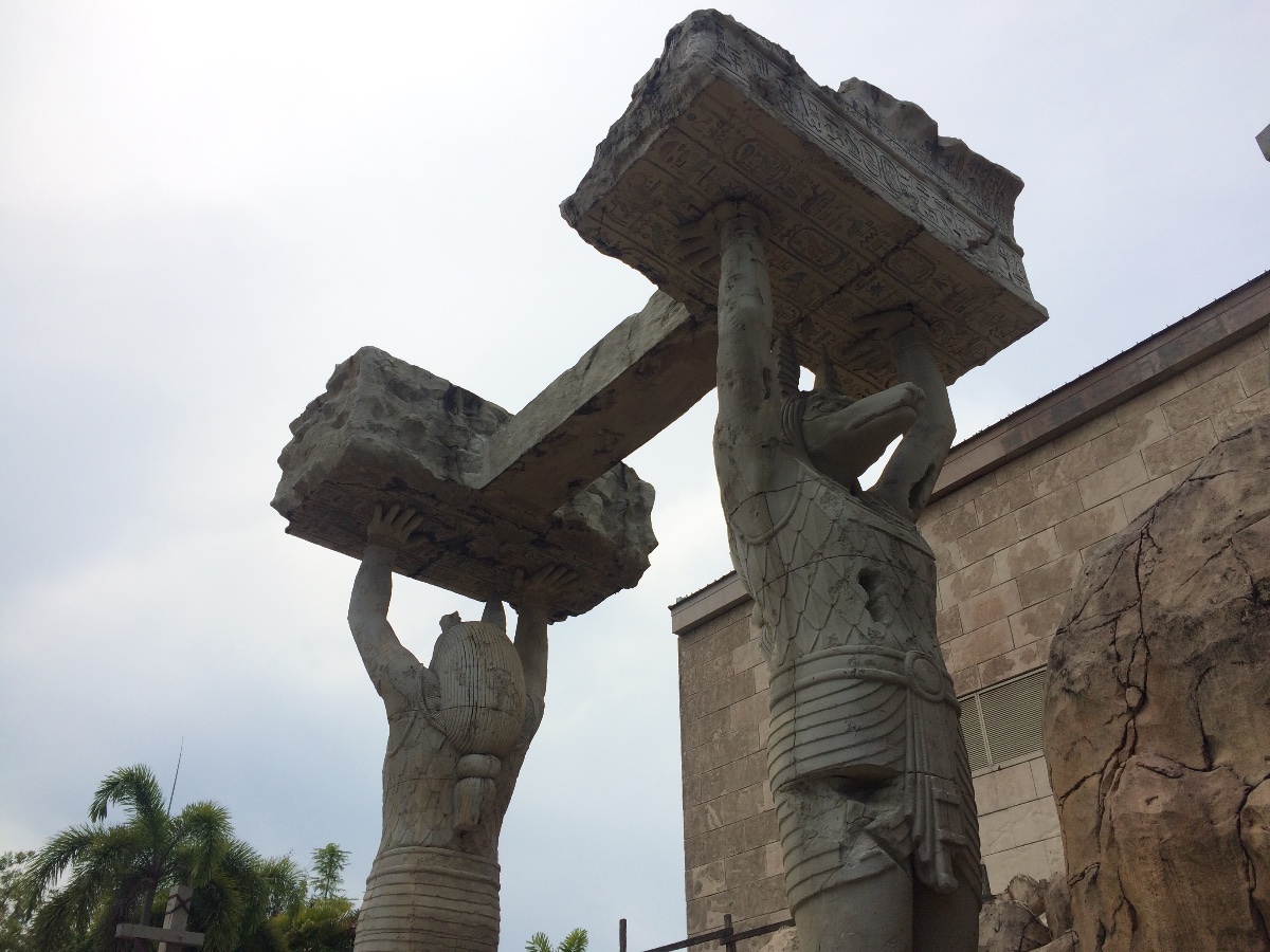 ancient egypt, universal studios singapore, sentosa island, amusement, attractions, travel, singapore, love, beautiful country