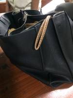 WOMANS BAG
