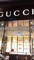 gucci, boutique, marina bay sands