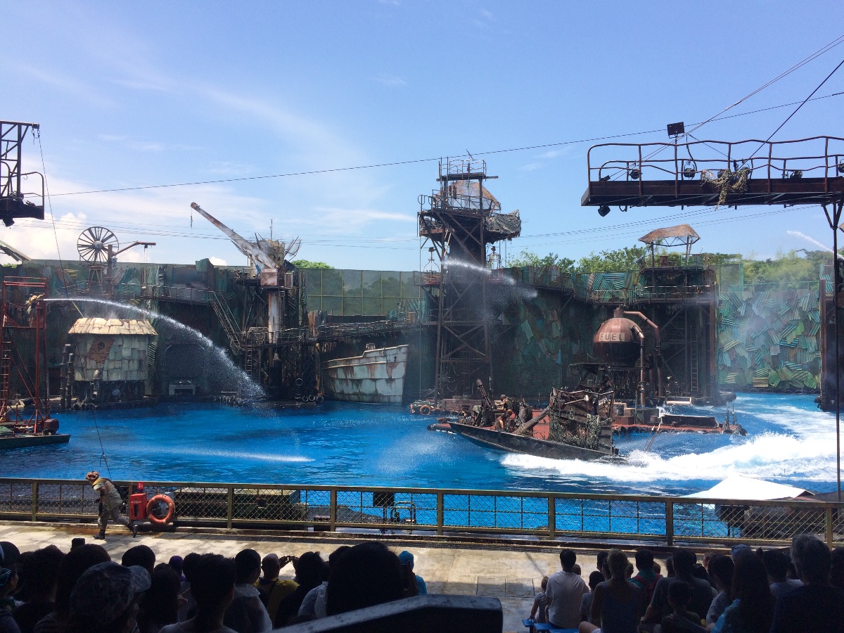 waterworld, live, play, universal studios singapore, sentosa island, amusement, attractions, travel, singapore, love, beautiful country