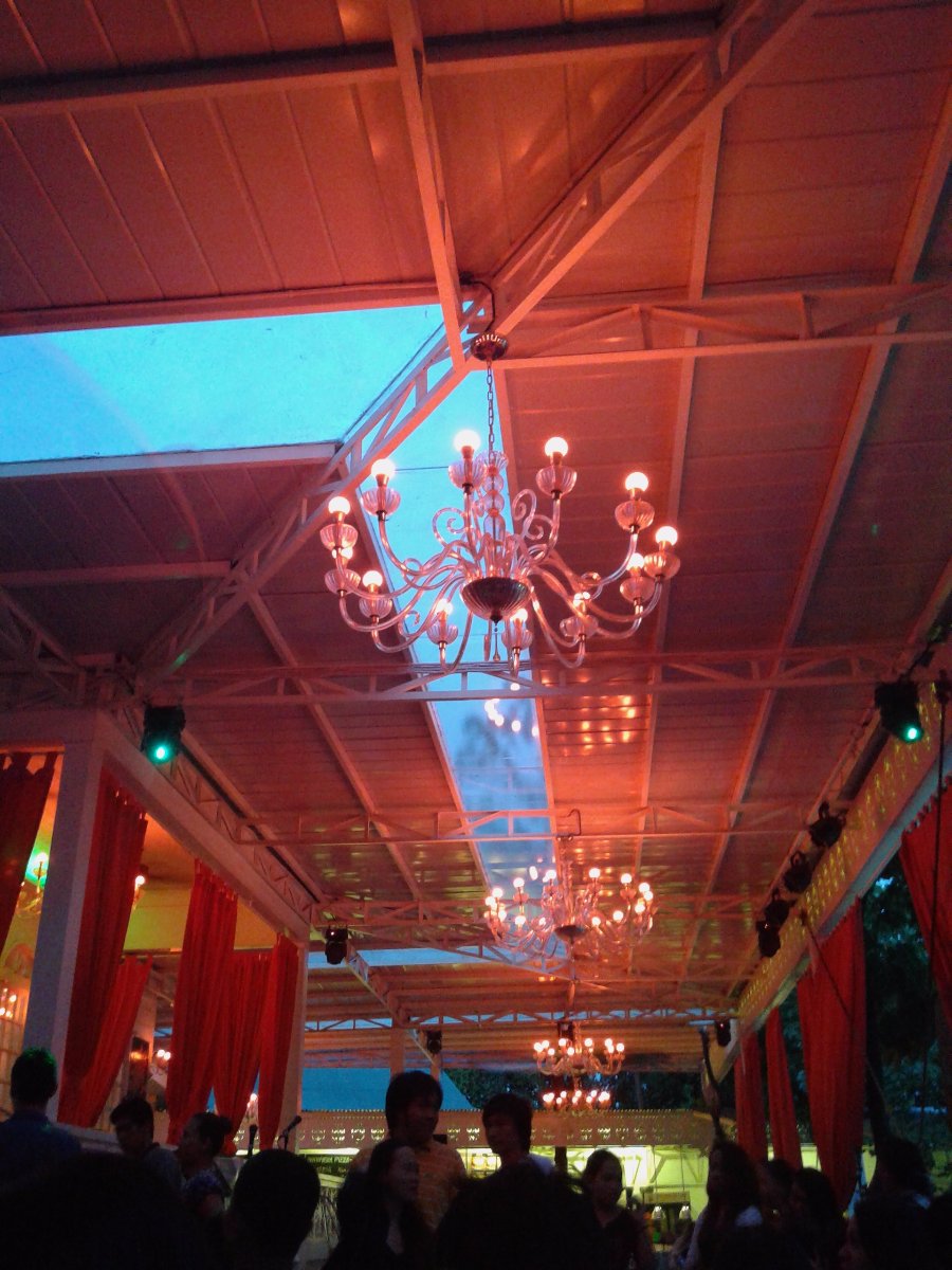 chandelier