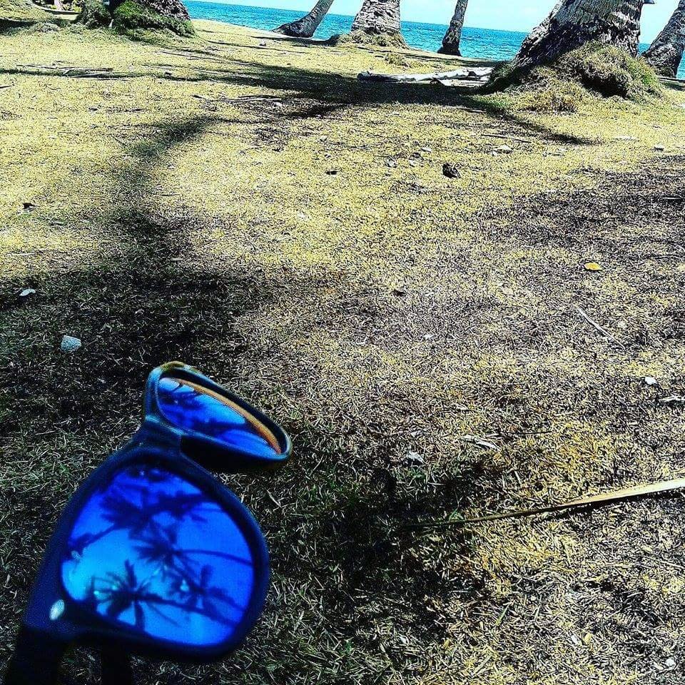 Blue, shades, dark, sand