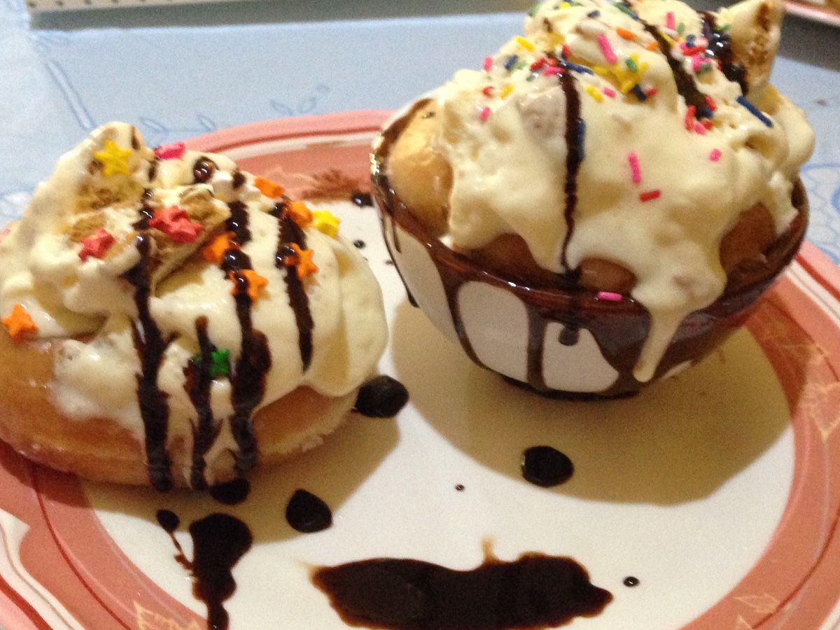 Icecream, feat, donuts, wow