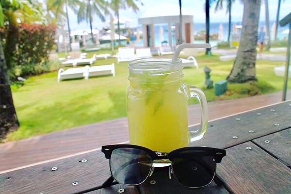 calamansi, juice, sunglasses
