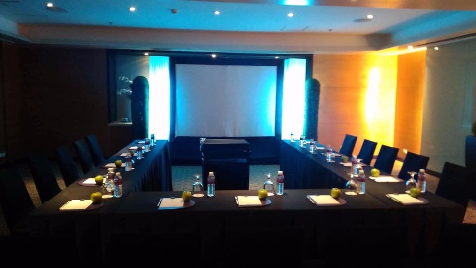 meeting, getting, ready