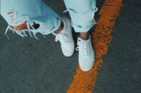 Vans girl, white shoes