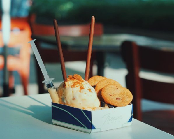 yummy, cookies, syringe