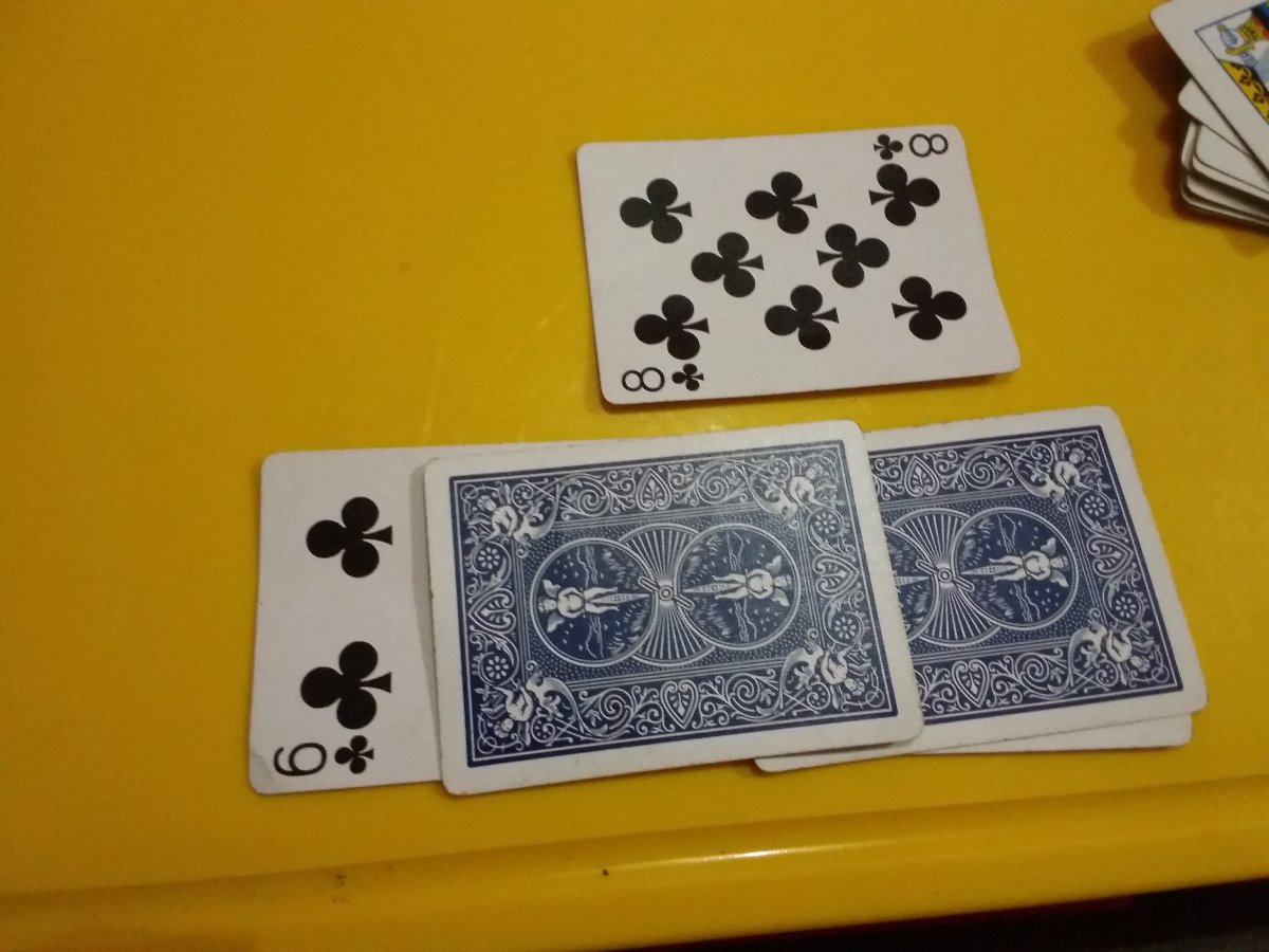 Deck of cards, clubs