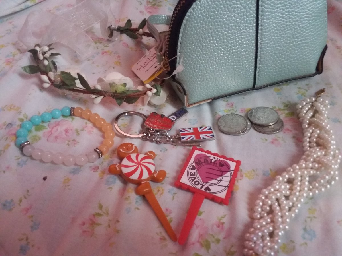 London keychain, bracelet, wallet, coins, flower crown, lovemail stick