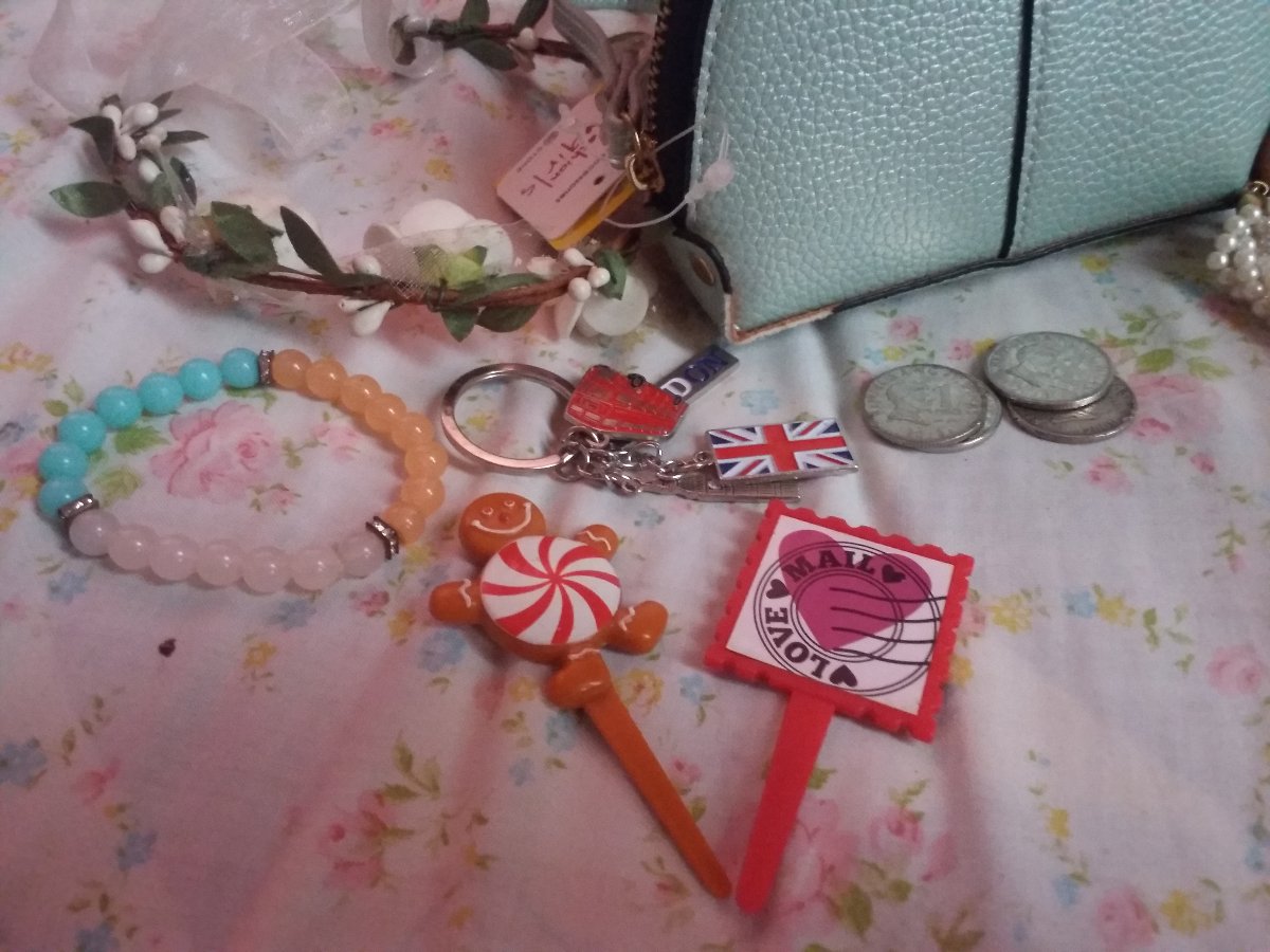 London keychain, bracelet, wallet, coins, flower crown, lovemail stick