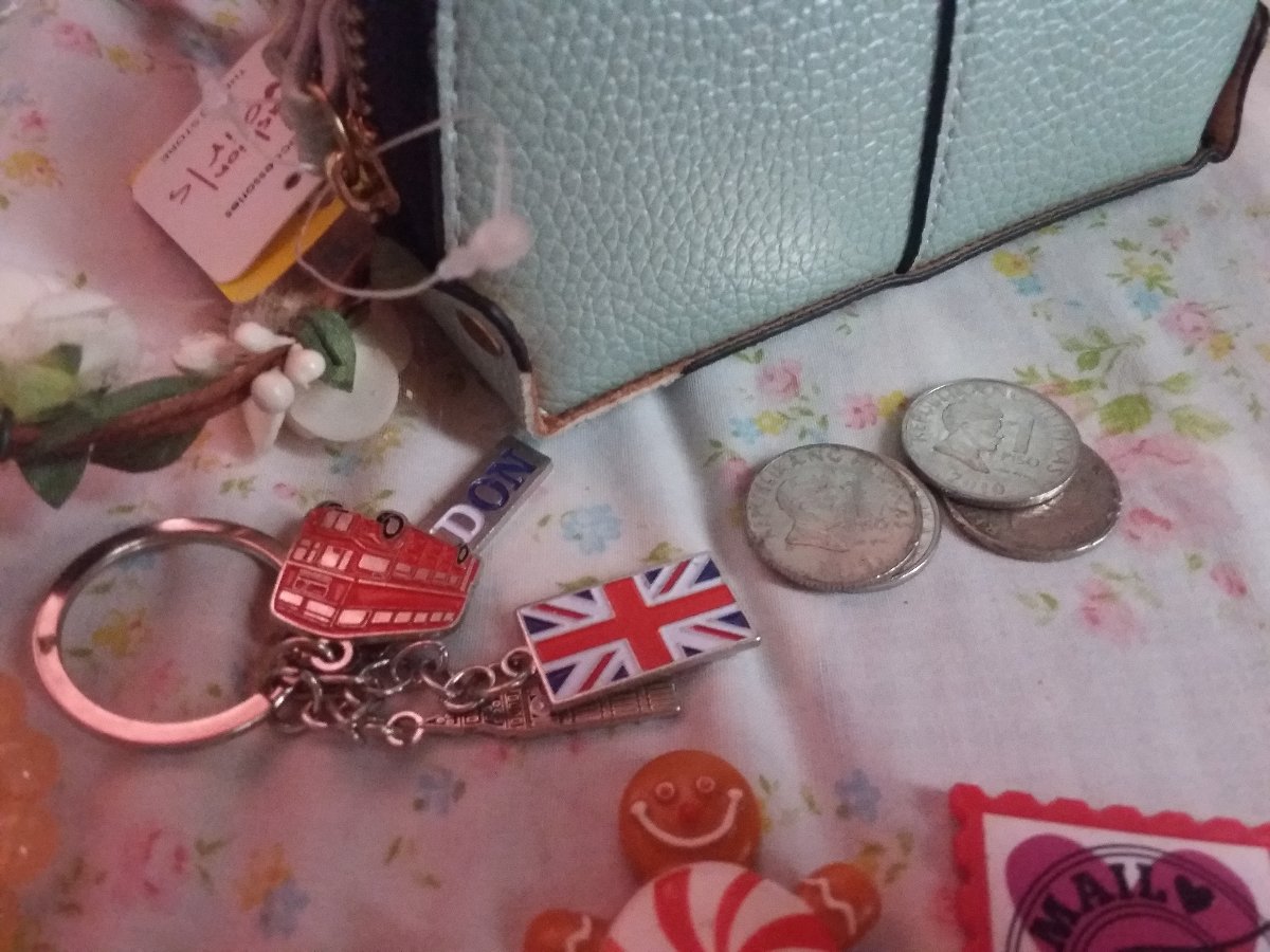 London keychain, bracelet, wallet, coins, flower crown, lovemail stick