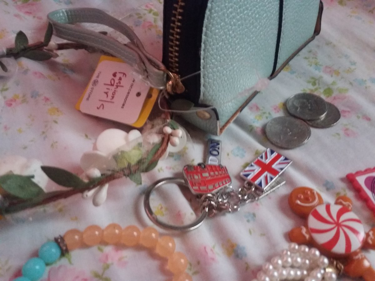 London keychain, bracelet, wallet, coins, flower crown, lovemail stick