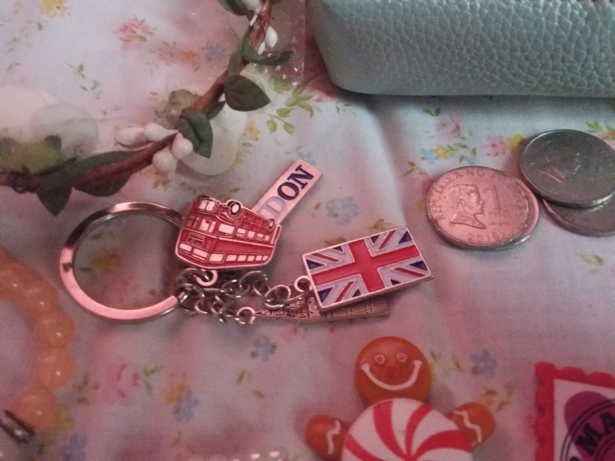 London keychain, bracelet, wallet, coins, flower crown, lovemail stick