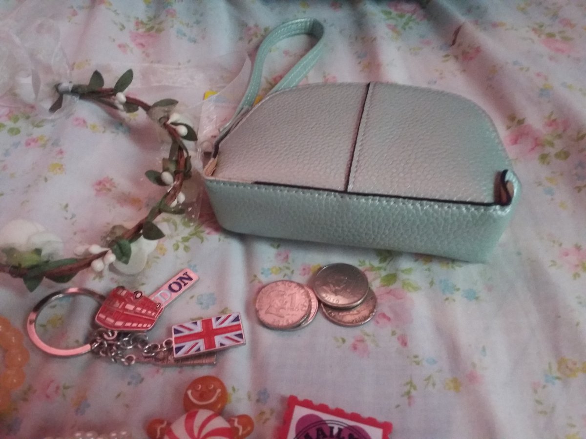 London keychain, bracelet, wallet, coins, flower crown, lovemail stick