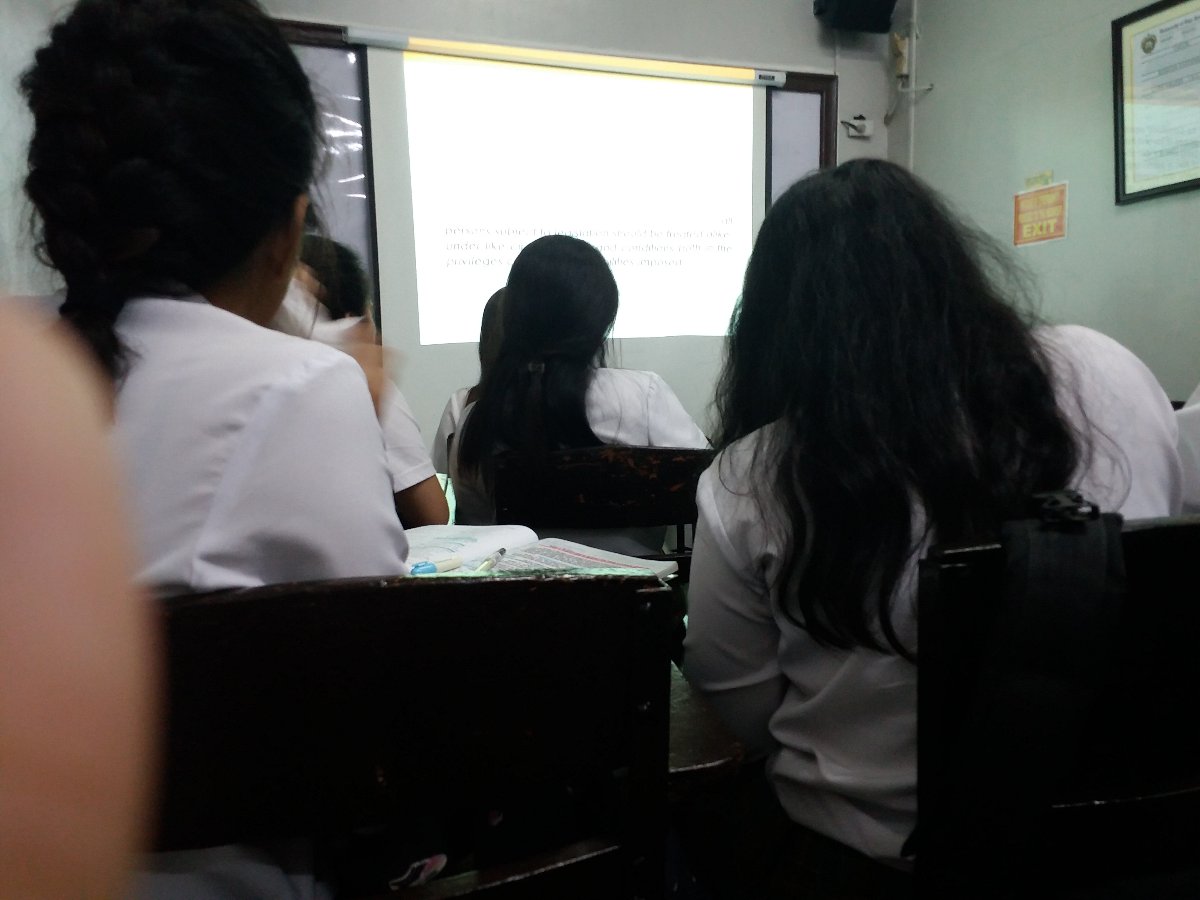 Polsci class, discussion, paul as a subject , q and a about report