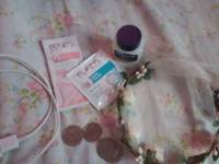 Ponds, petroleum jelly, flower crown, coin, charger