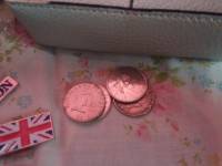 London keychain, bracelet, wallet, coins, flower crown, lovemail stick