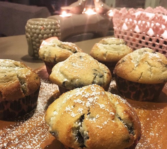 Petite blueberry muffins