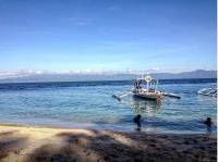 white beach moalboal