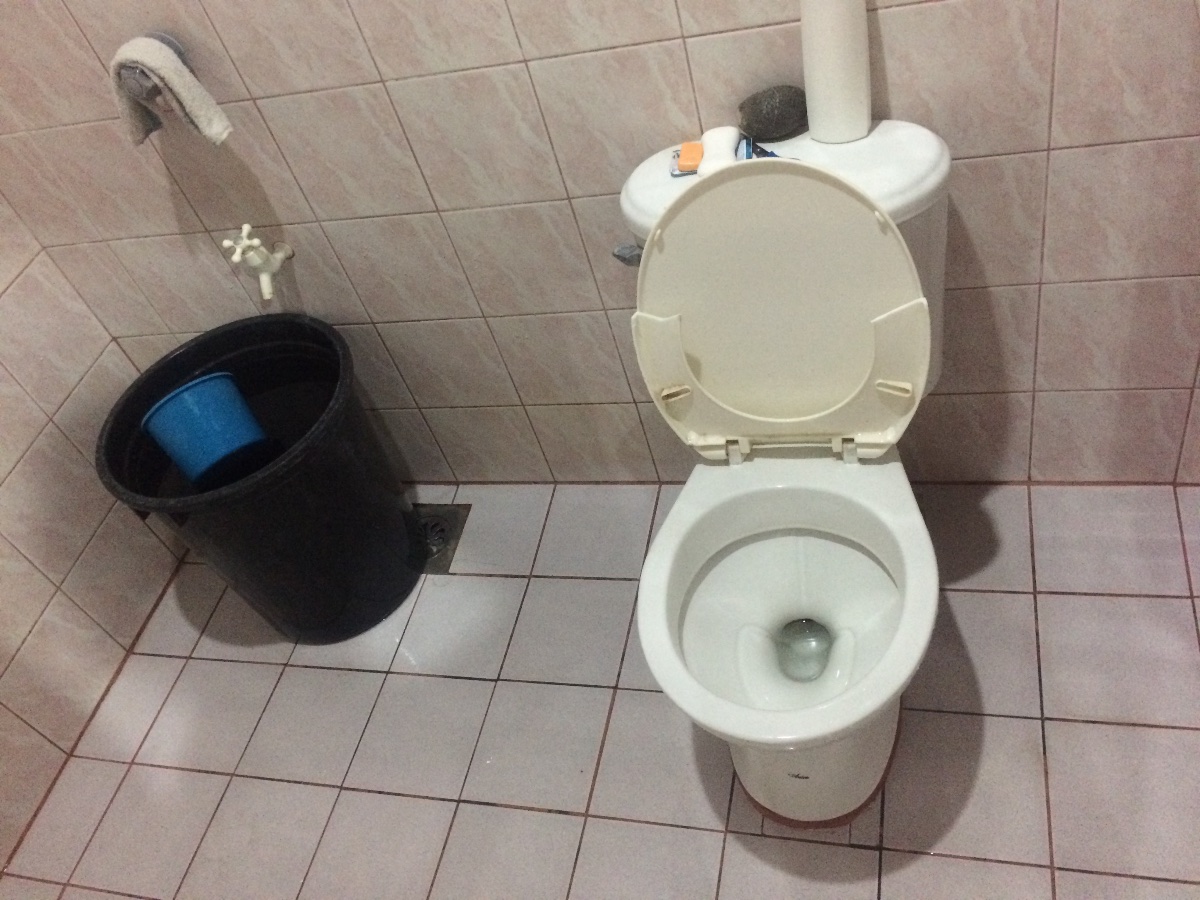 Comfort room