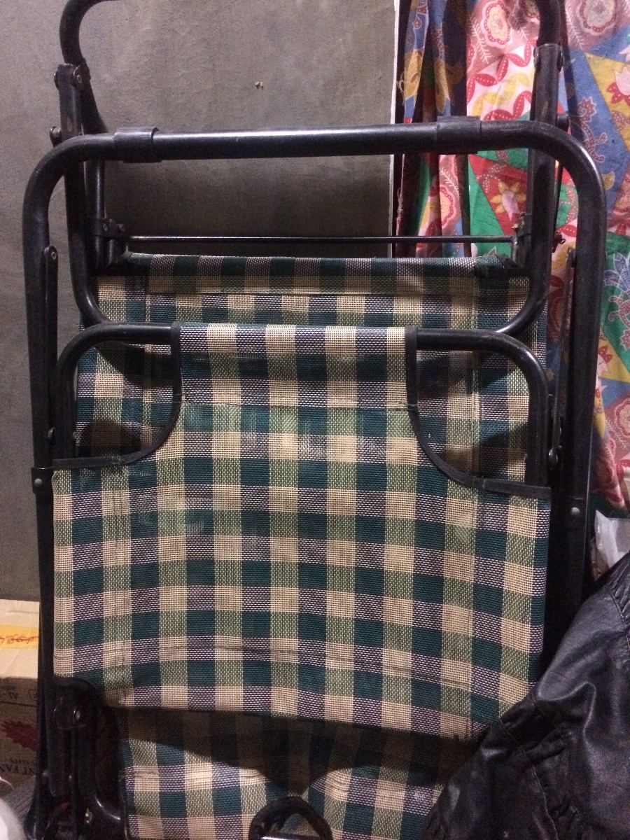 Folding bed