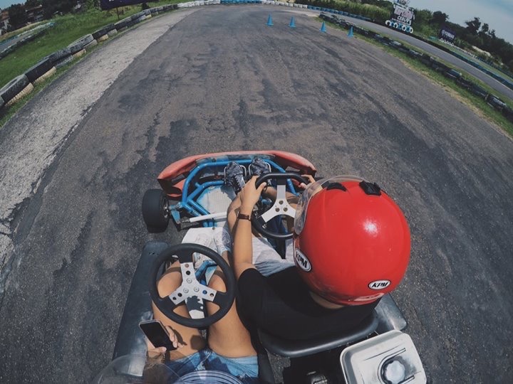 Selfie while racing, gokart, fun, ride