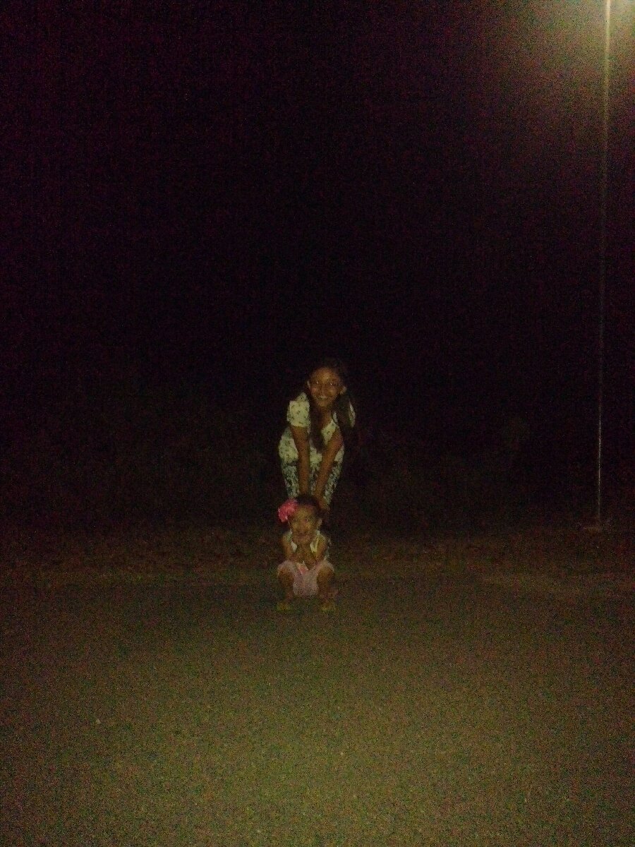 Photo uploaded by laure236, 258