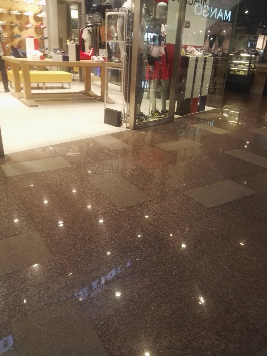 Mall