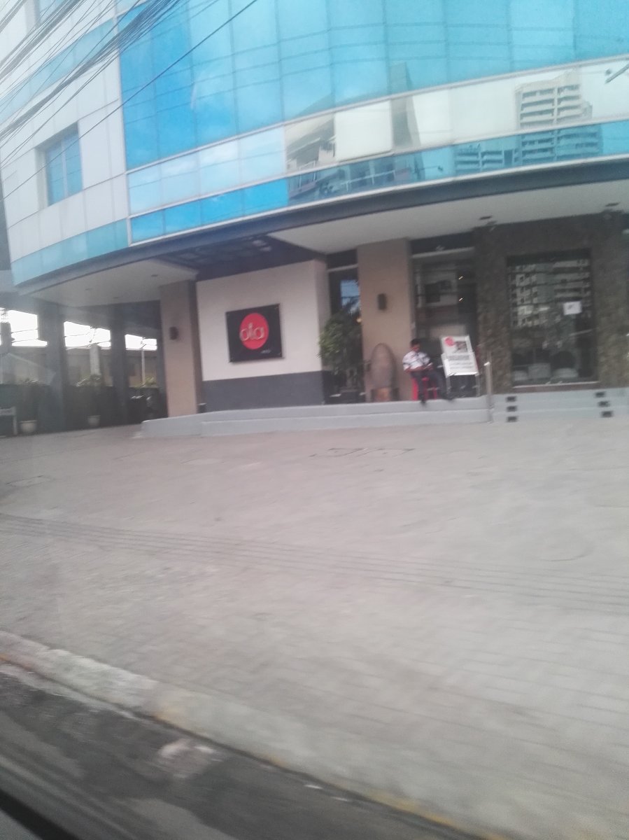 Ola