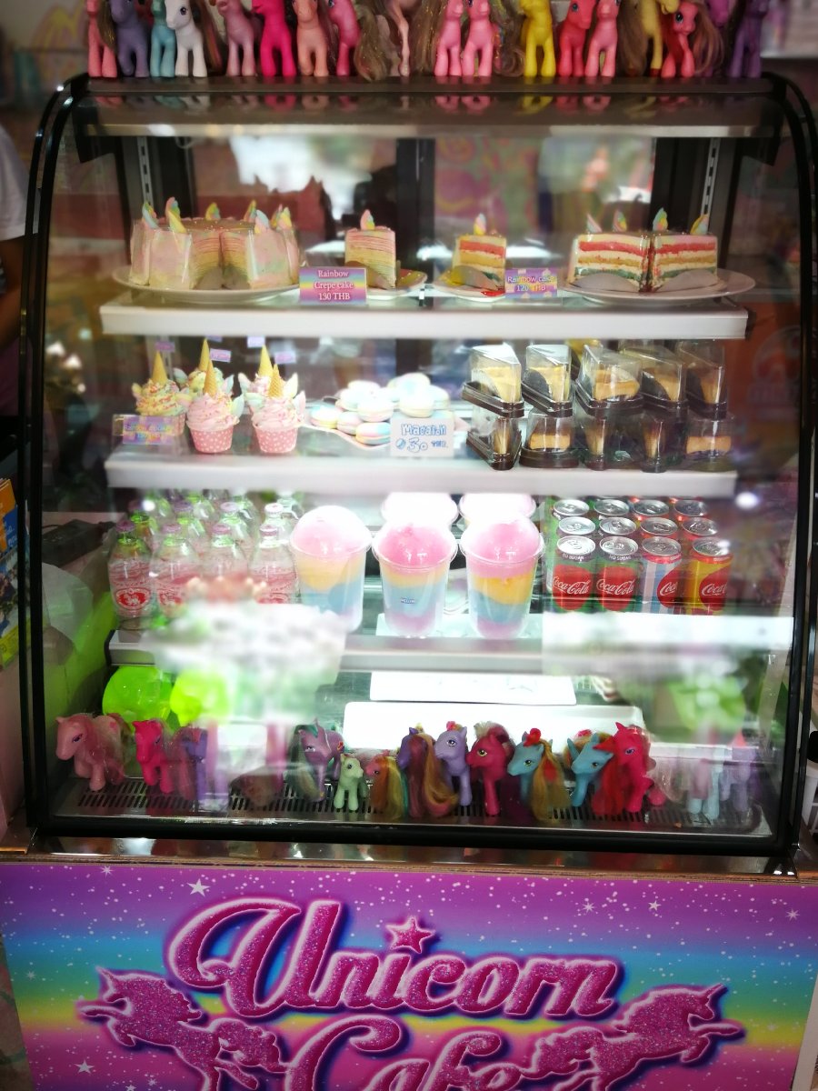 #desserts #colorful #unicorncafe #sweets #yummy #cravings