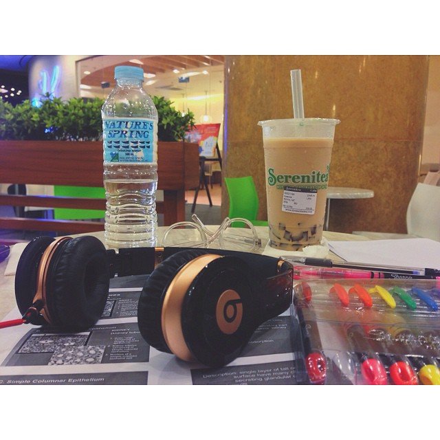 serenitea it park cebu, beats headphones, #highlighters, milktea