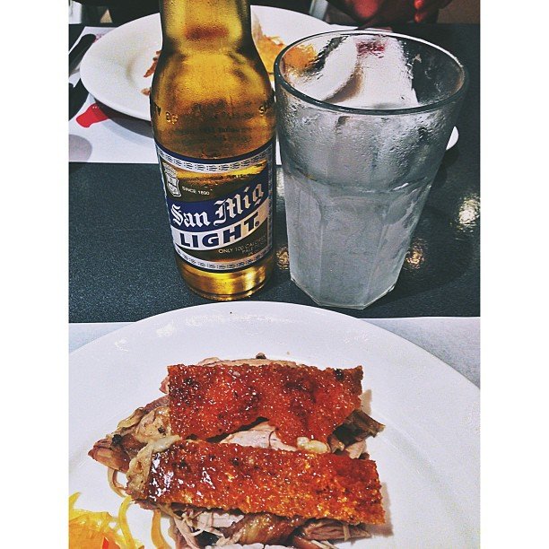 zubuchon, lechon, #cebu, #beer, san mig light, #coldbeer
