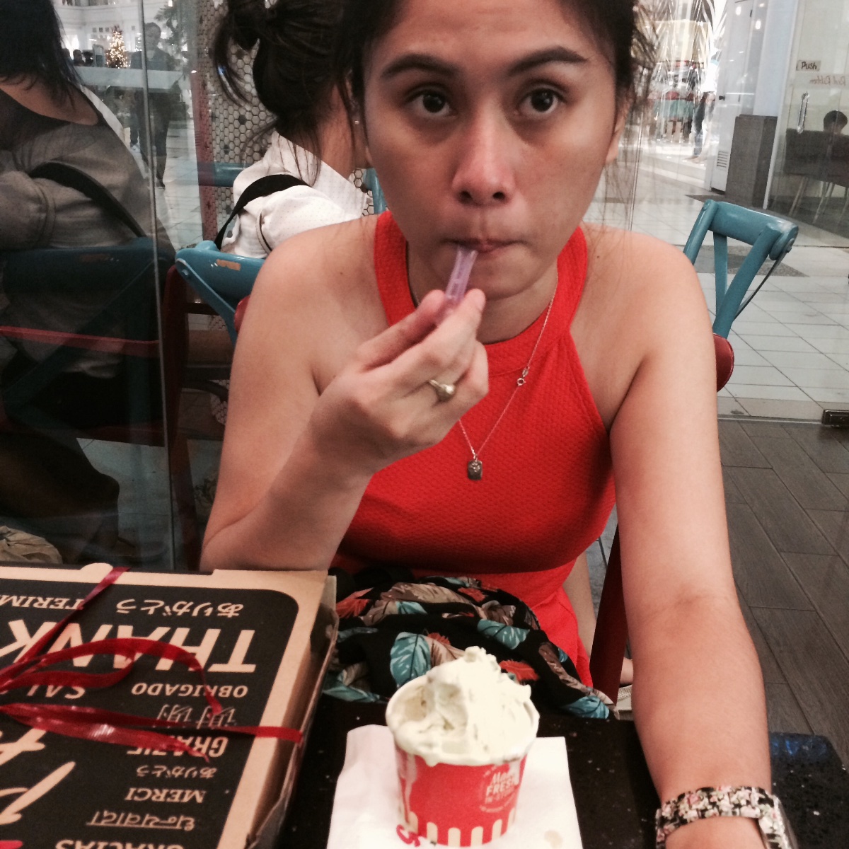 She scream for ice cream #friendship