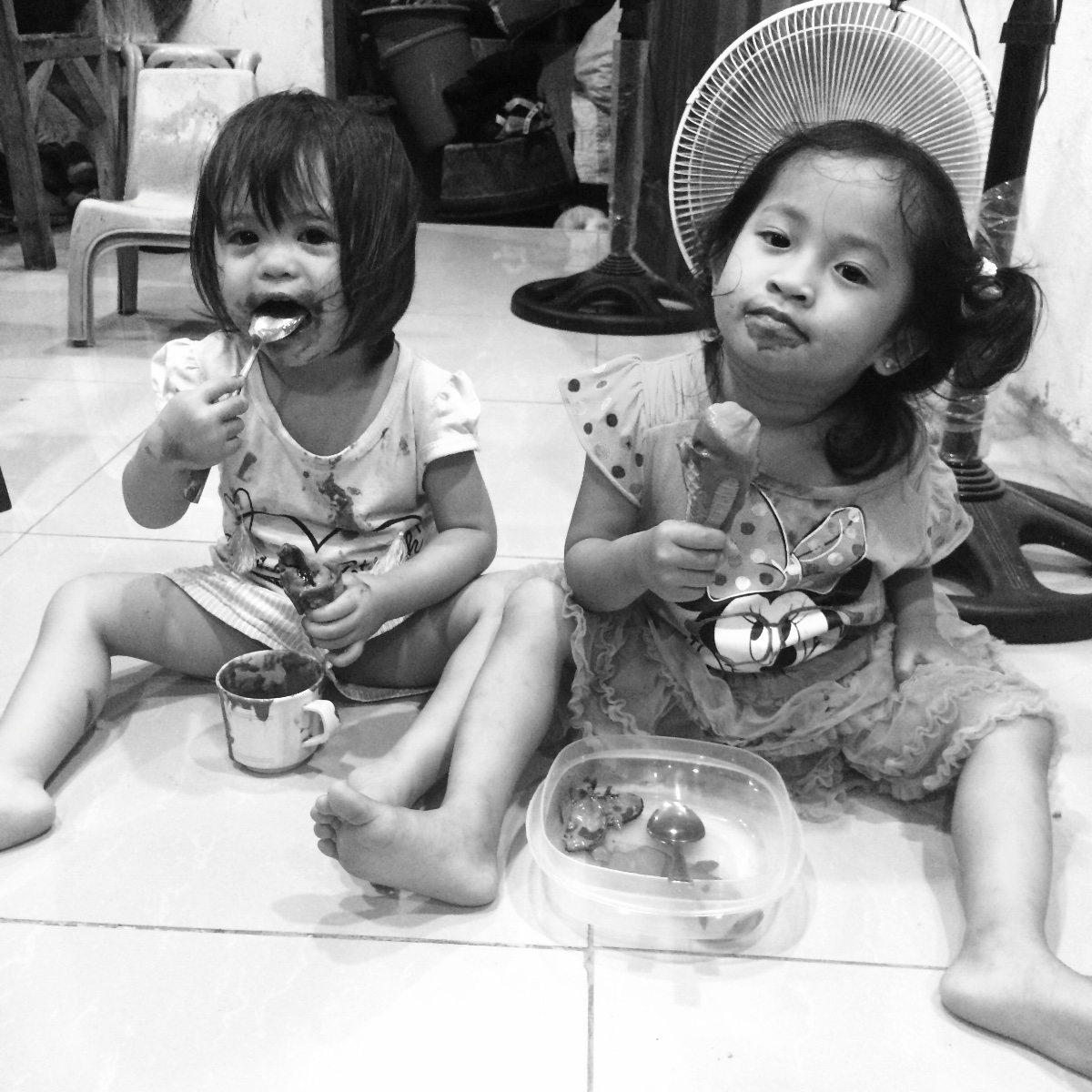 kids enjoying their ice cream