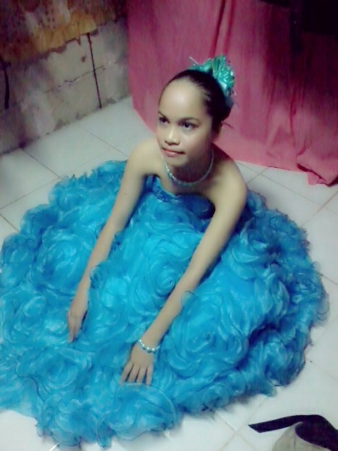 sisters Prom Night gown