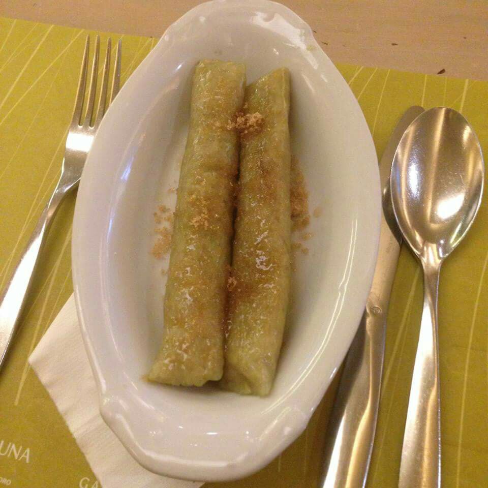 food in cafe laguna