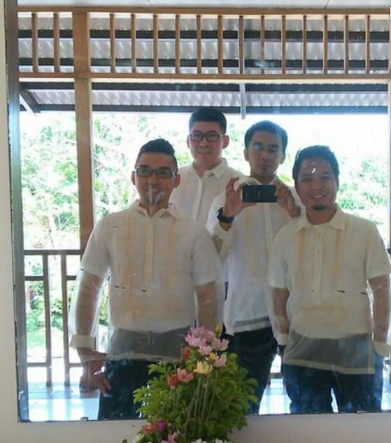 grooms men