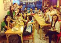 mini party at cafe