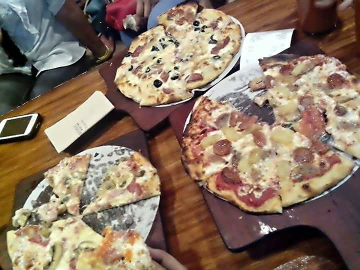 Make your own pizza, Mix and Pick, Pizza Republic, Cebu, Philippines