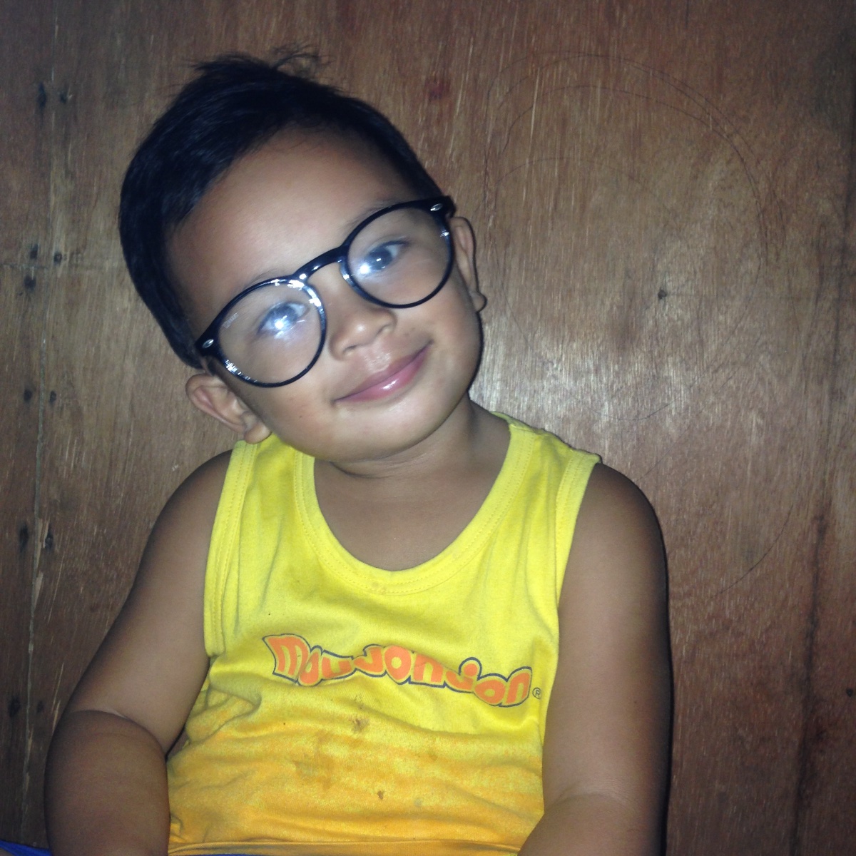 Cute kid, witty, nerd, eyeglasses, bright kid