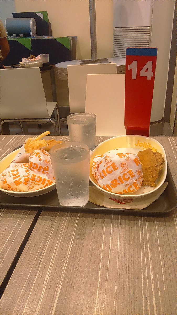 Jollibee Fried chicken