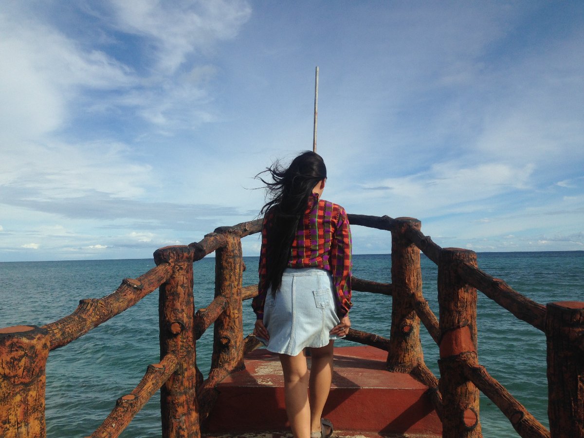 Let the wind blew your soul. 