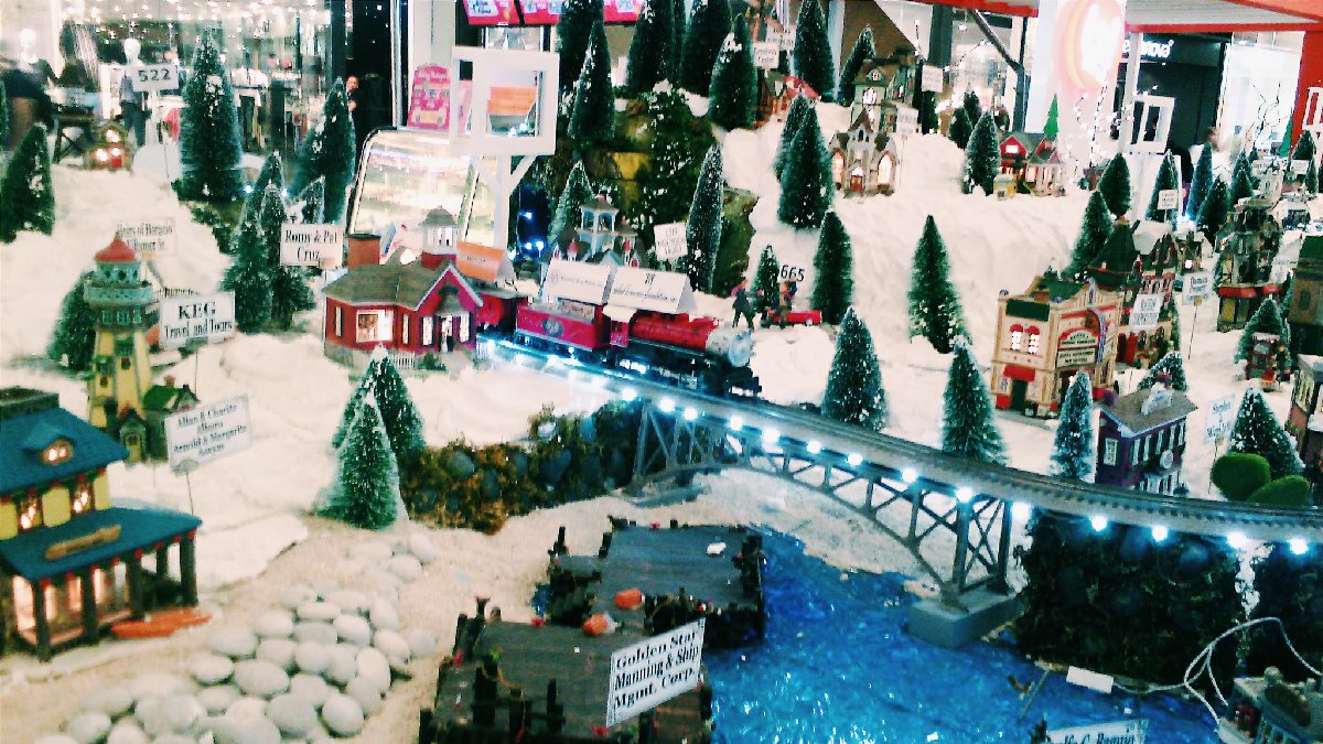 Mini Christmas Village SM City Cebu Northwing