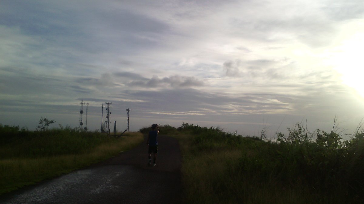 Sunrise , sunshine, golf, exercise