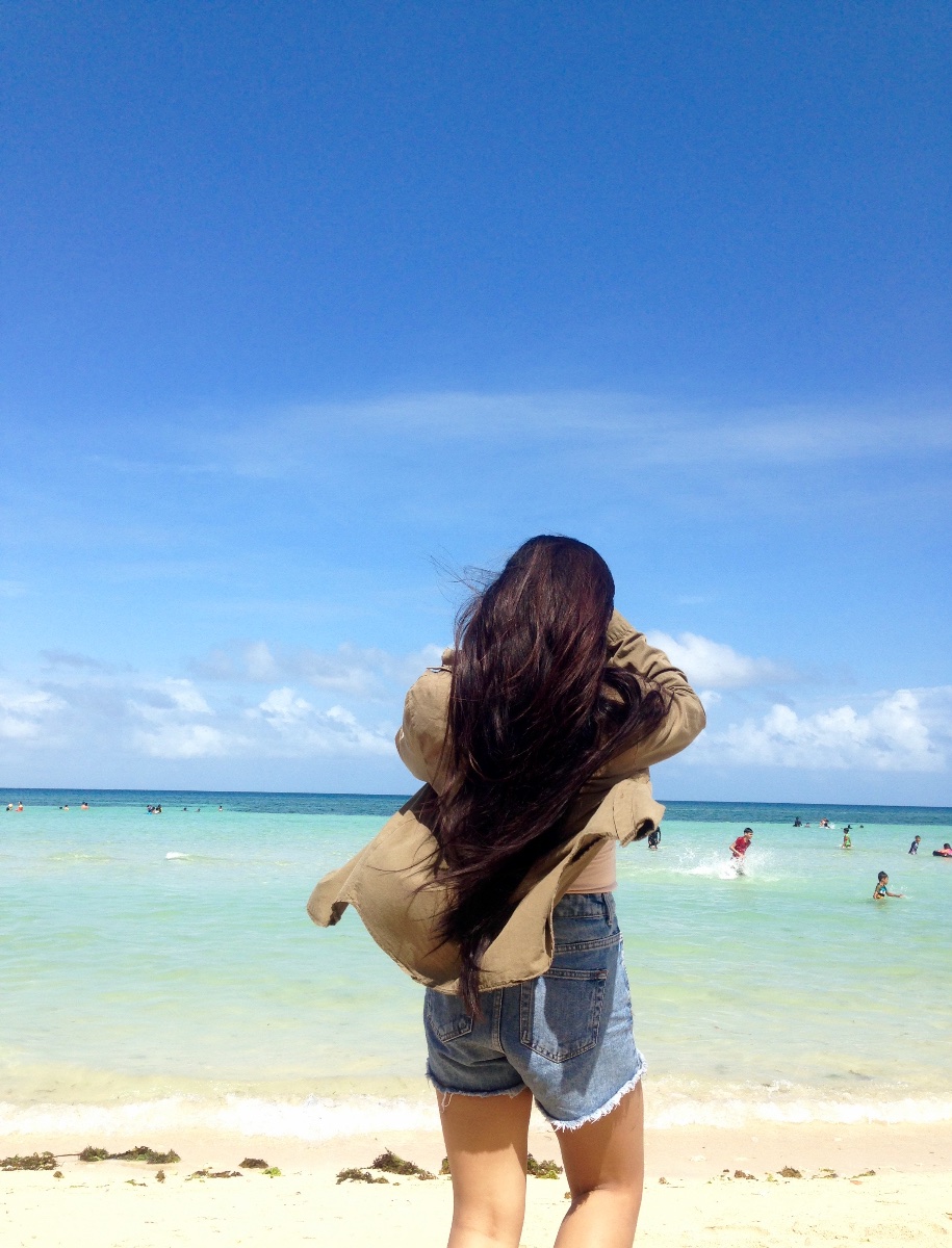 YOLO, Escape the stress, Life is good at the beach