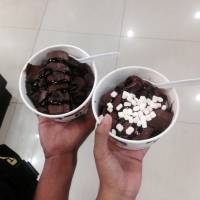 Fried ice cream, chocolate ice cream, Miguelitos ice cream