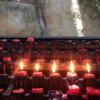 Candle, candlelight, prayer
